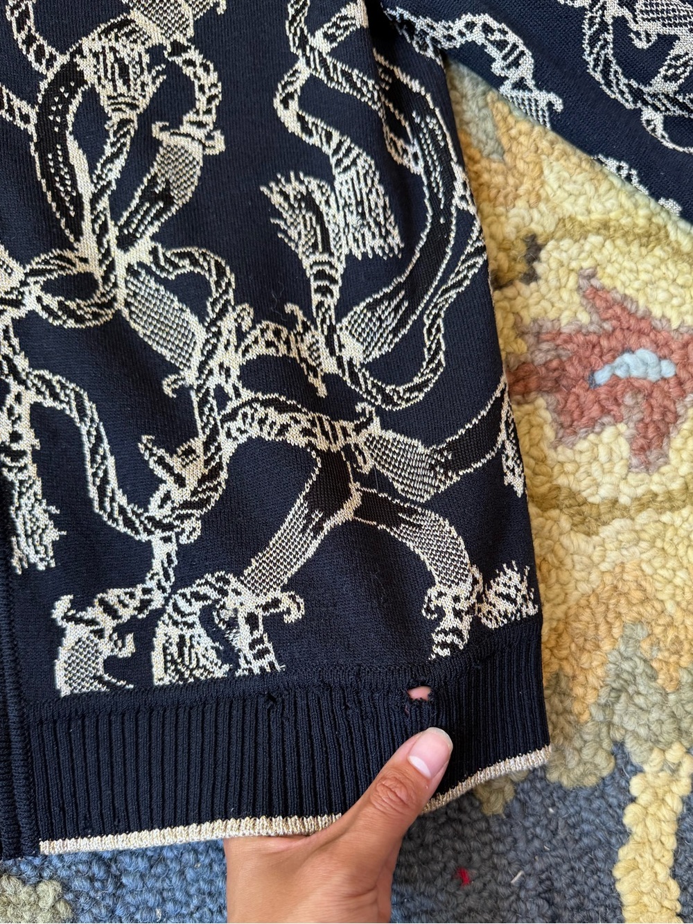 St. John Sport Knit Cardigan Black + Gold Metallic Chain Pattern SZ Small FLAWED - Picture 6 of 9